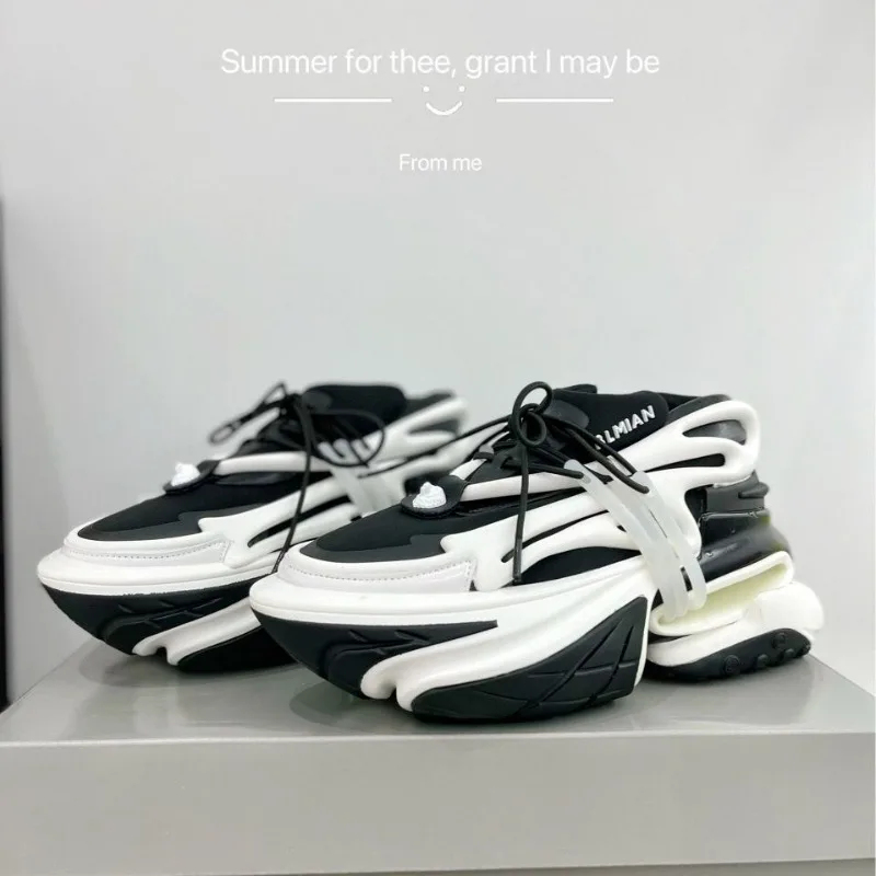 Running Shoes Men - Unisex 2026 Laufschuhe Atmungsaktive Dicksohlige Sportschuhe